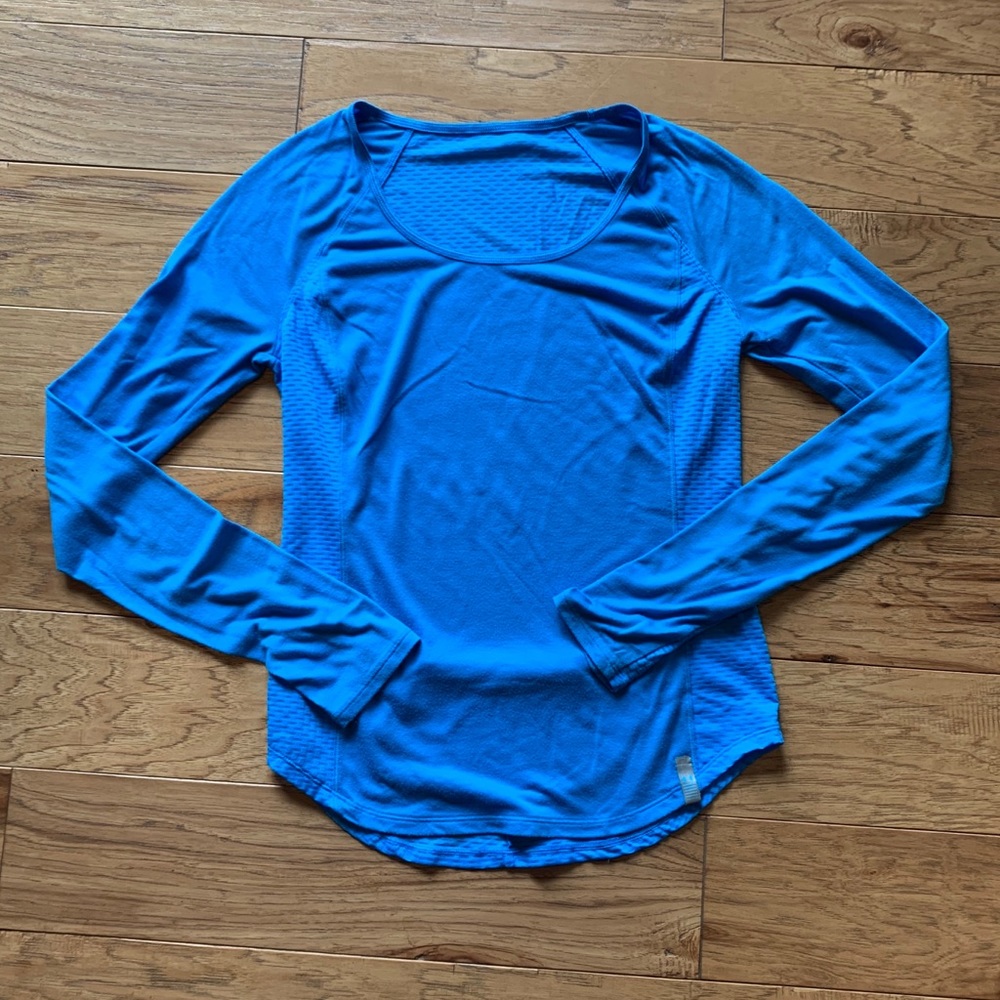 Under armour running shirt